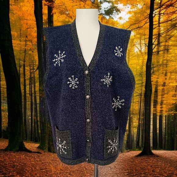 Talbots Sweater Vest SzL Shetland Wool Embroidered Snowflake Winter Cozy Cabin - Picture 1 of 15